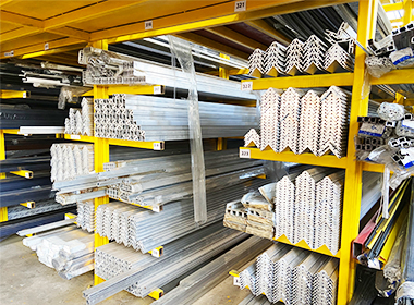 生產(chǎn)車(chē)間